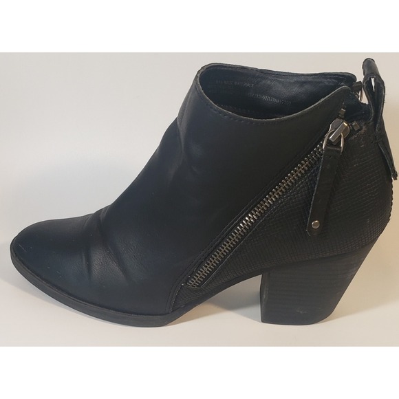 AP Women's Sz 8.5 Black Faux Leather Block Heel Side Zipper Ankle Bootie Boots - Picture 4 of 12